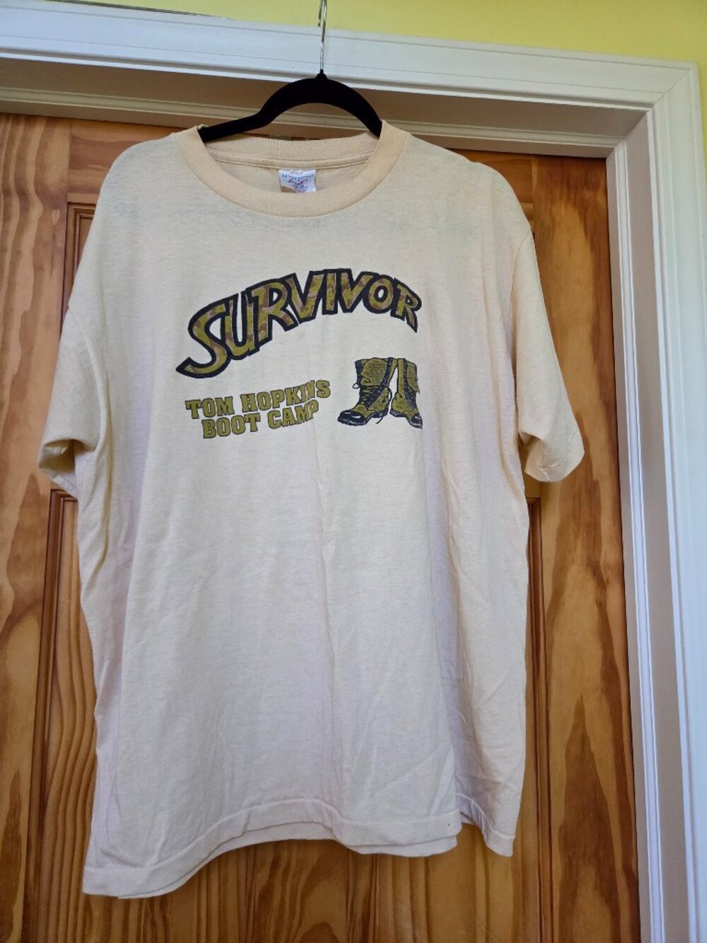 T-Shirt- Unisex- Survivor-Tom Hopkins Boot Camp